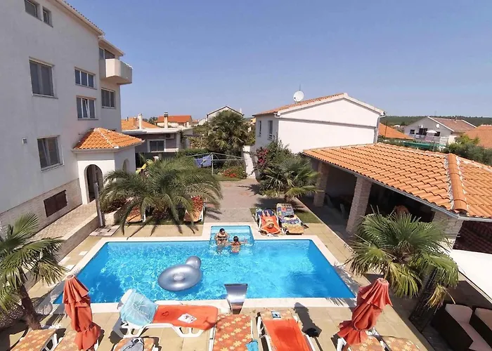 In - Zadar Riviera 8203 Apartamento Sukošan