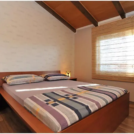In Sukosan/zadar Riviera 8203 Apartment